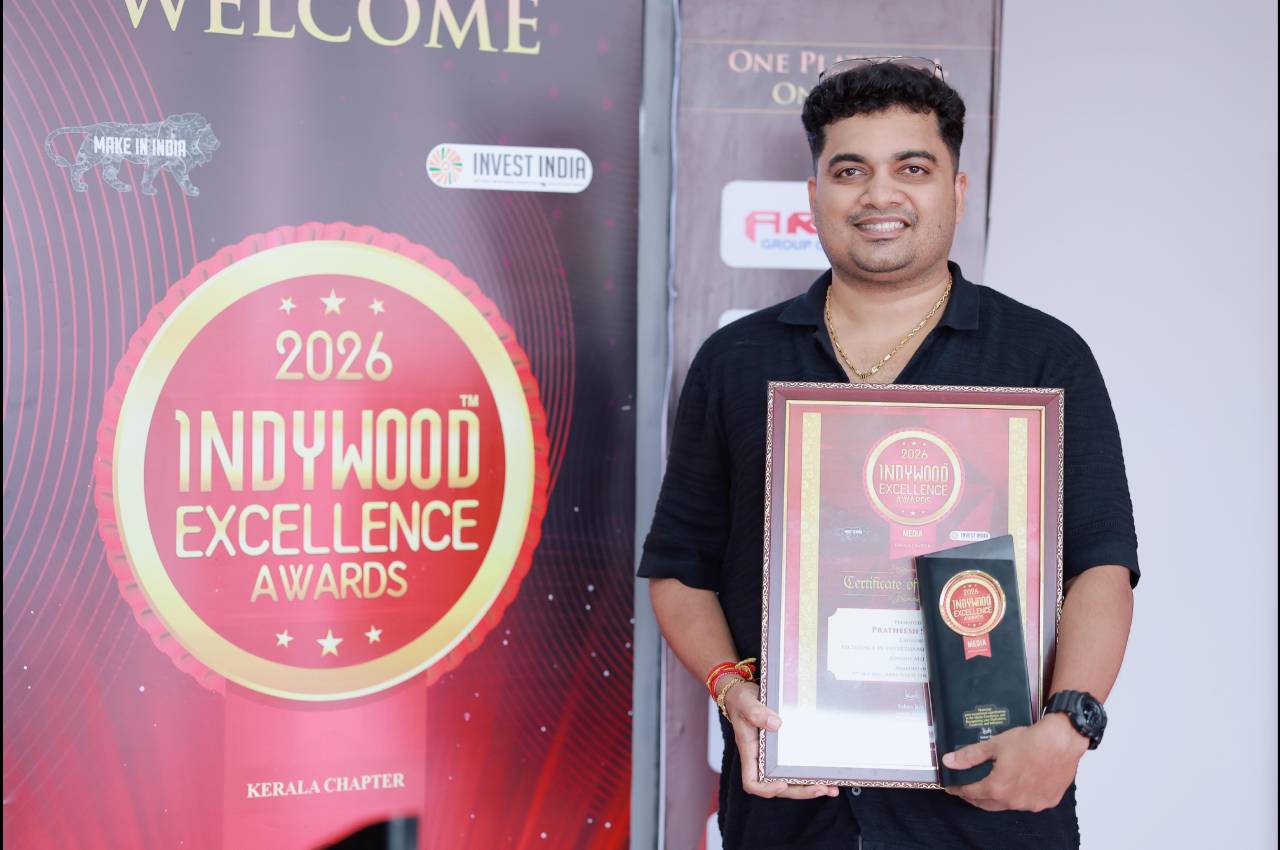 ഇൻഡിവുഡ് എക്സലൻസ് അവാർഡ് 2026 : സിനിമാ മേഖലയിലെ മികവുറ്റ പ്രവർത്തനങ്ങൾക്ക് പി ആർ ഓ പ്രതീഷ് ശേഖറിന് ലഭിച്ചു